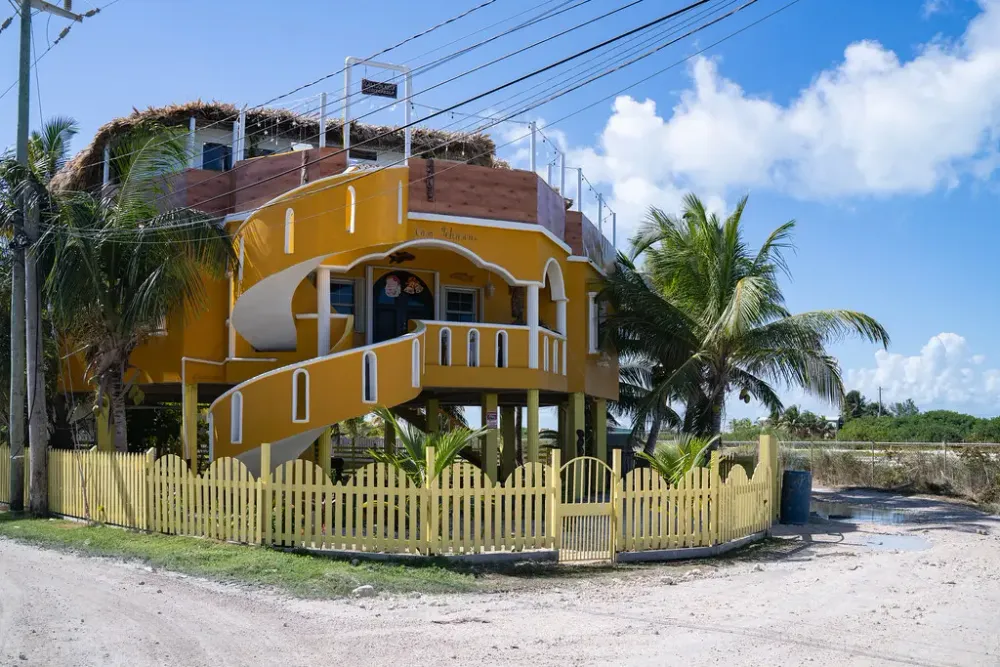 14 Strangely Fascinating Things To Do In San Pedro, Belize - Karta.com