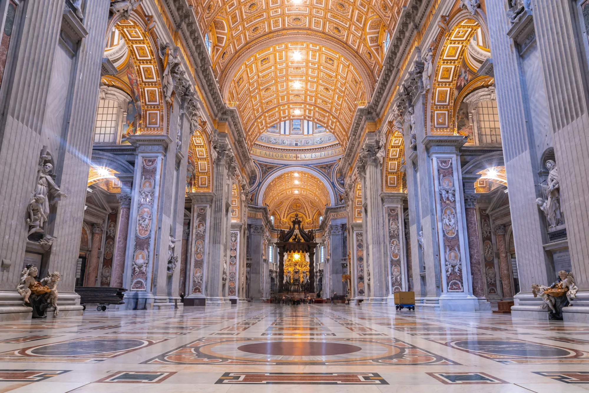 Monumental Interior of St Peters Basilica in Vatican · Free Stock Photo