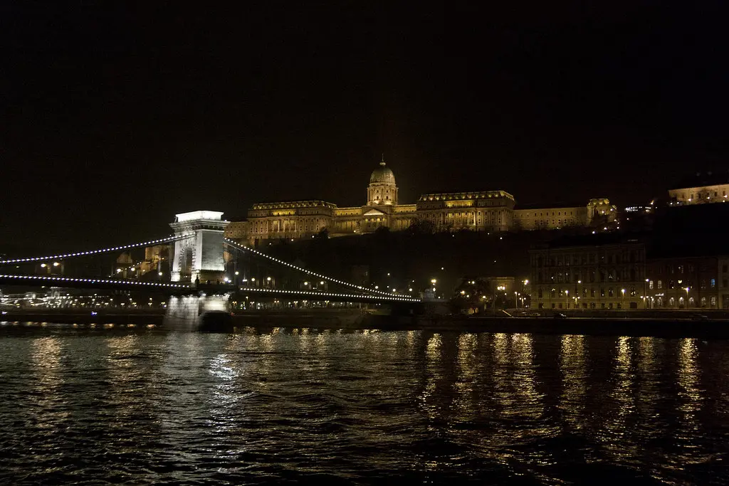 Puentes, termas y ruin bars: 23 qué hacer en Budapest sin prisa