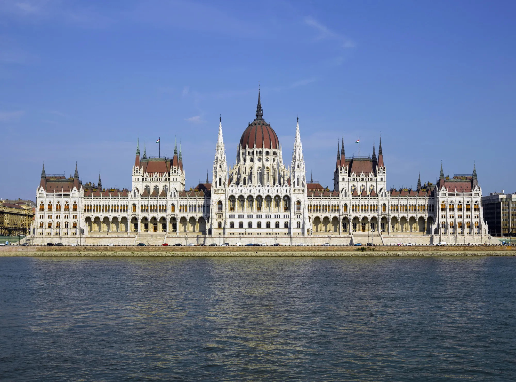 Puentes, termas y ruin bars: 23 qué hacer en Budapest sin prisa