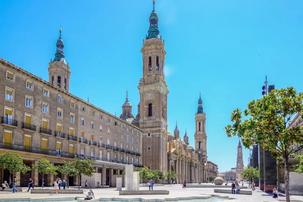 10 Cosas qué hacer en Zaragoza: Una ciudad fascinante con todos sus encantos y realidades - Karta.com