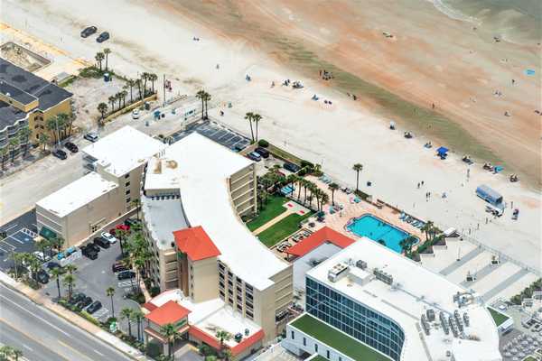 Holiday Inn & Suites Daytona Beach on the Ocean