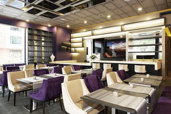 Hotel 100 Luxury Suites