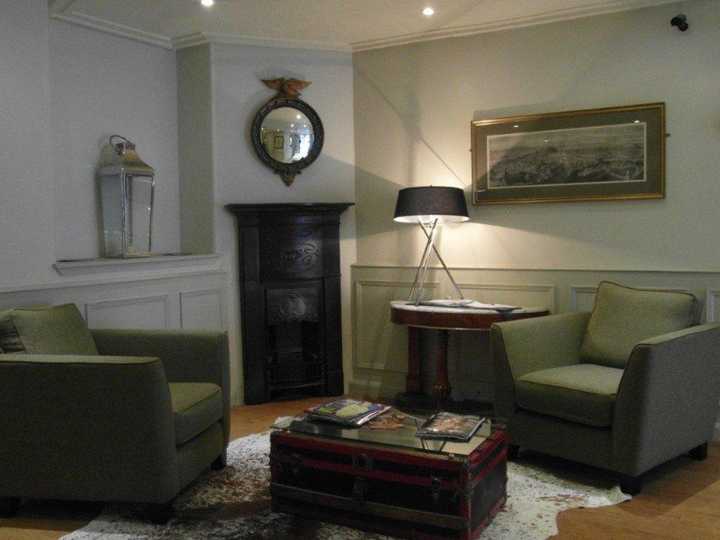 gallery image 0