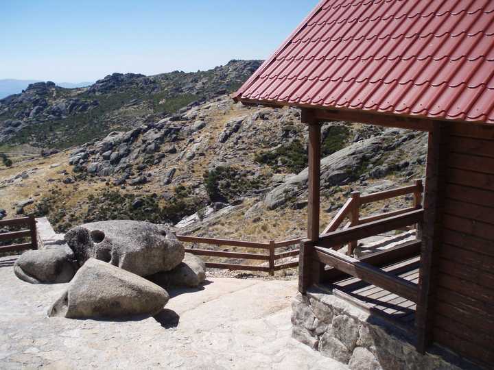 gallery image 0