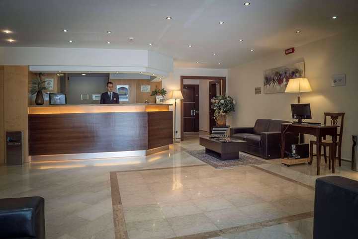 gallery image 0