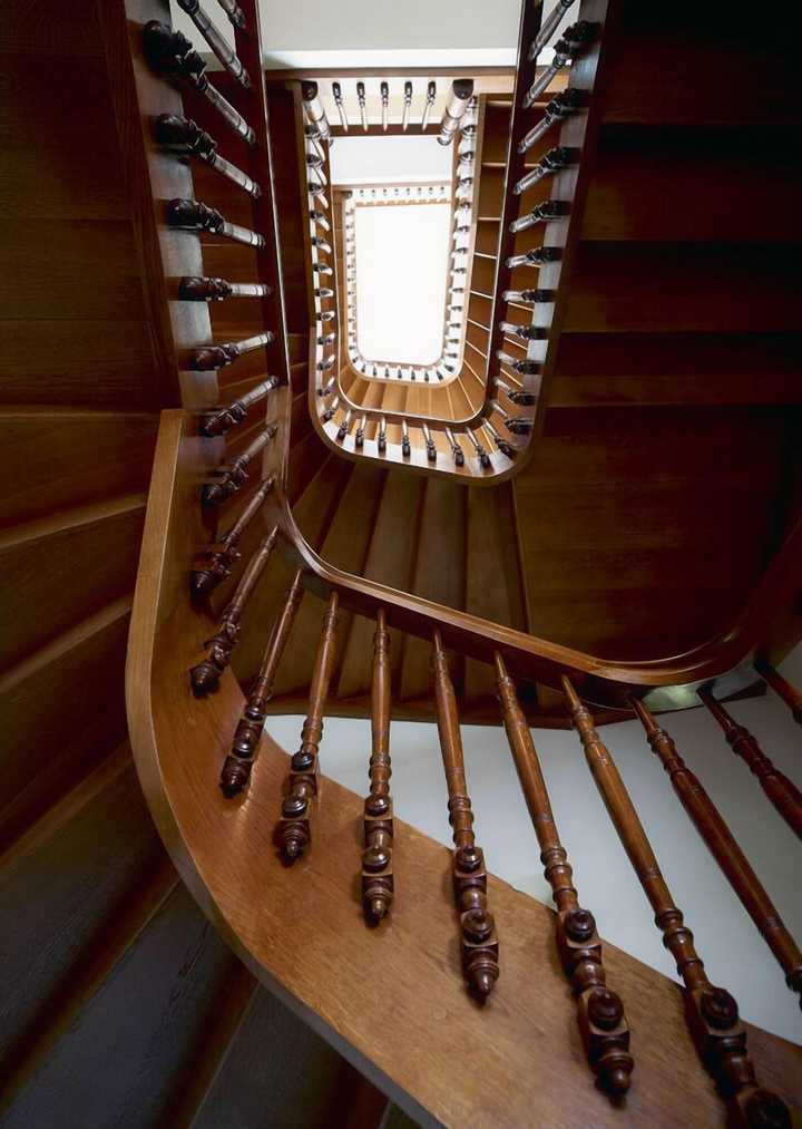 gallery image 7