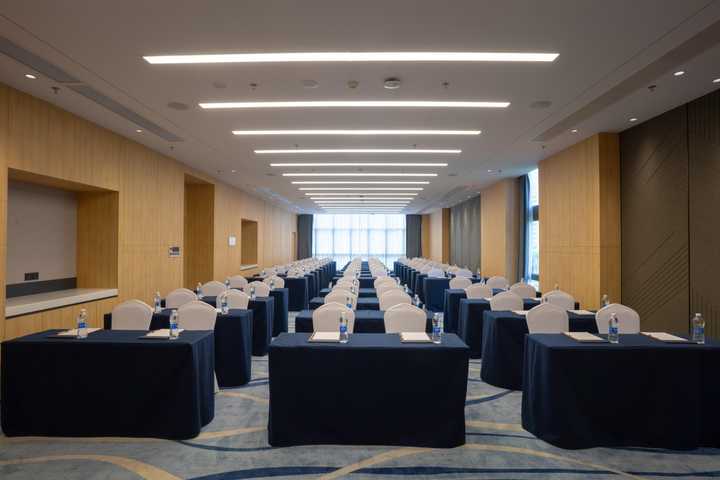 gallery image 0