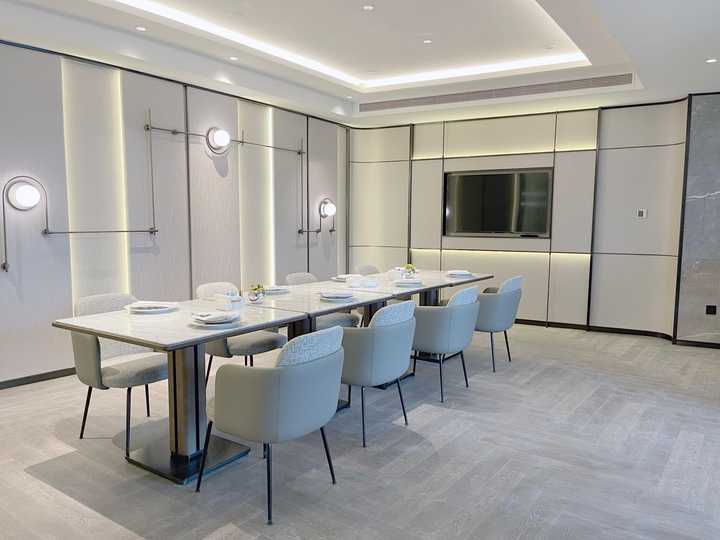 gallery image 15
