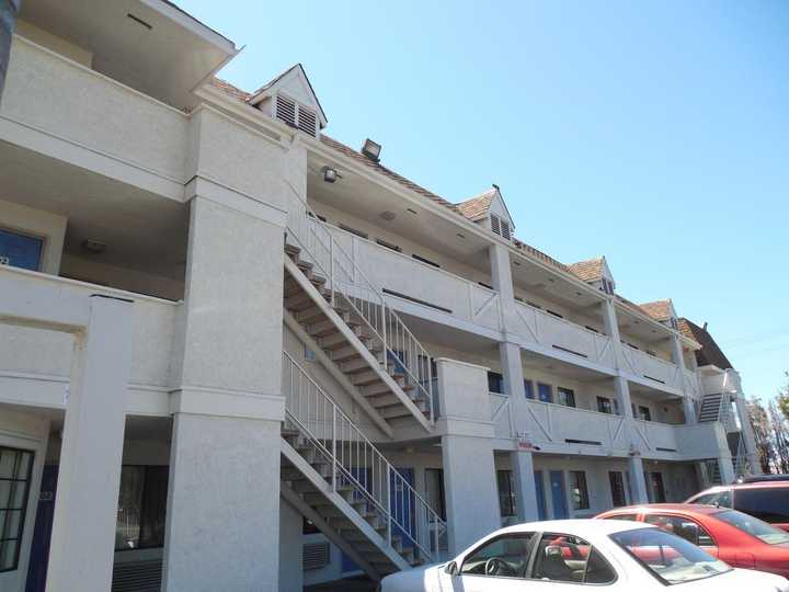 gallery image 17
