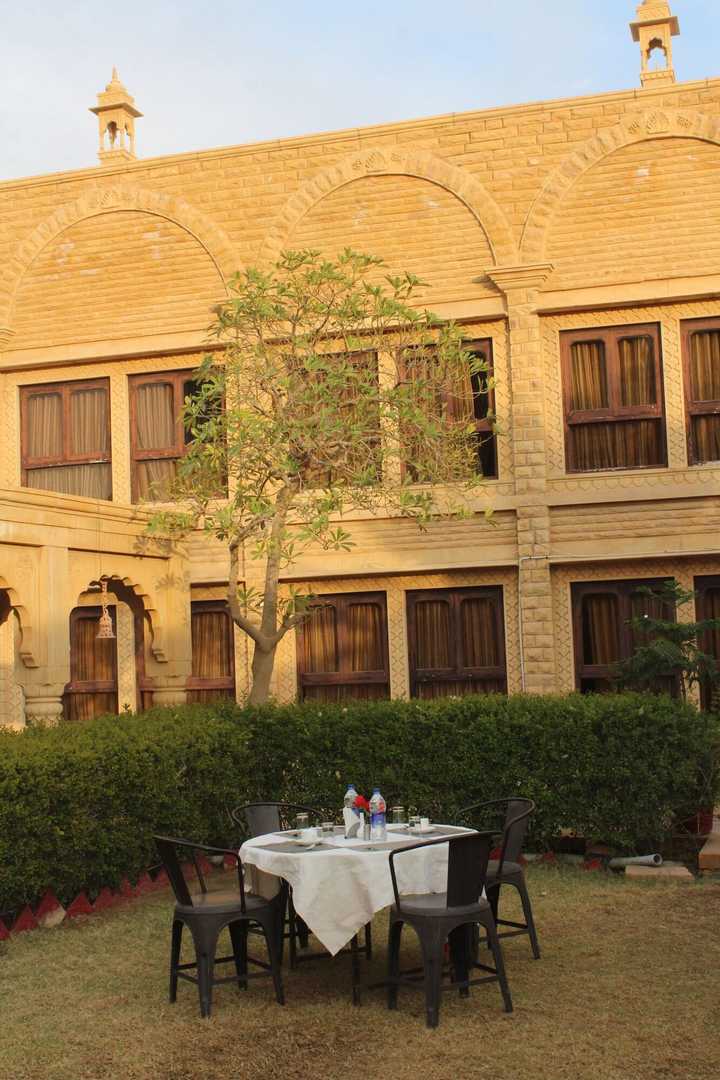 gallery image 0