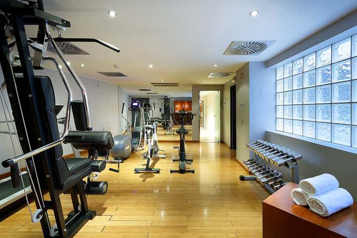 gallery image 0