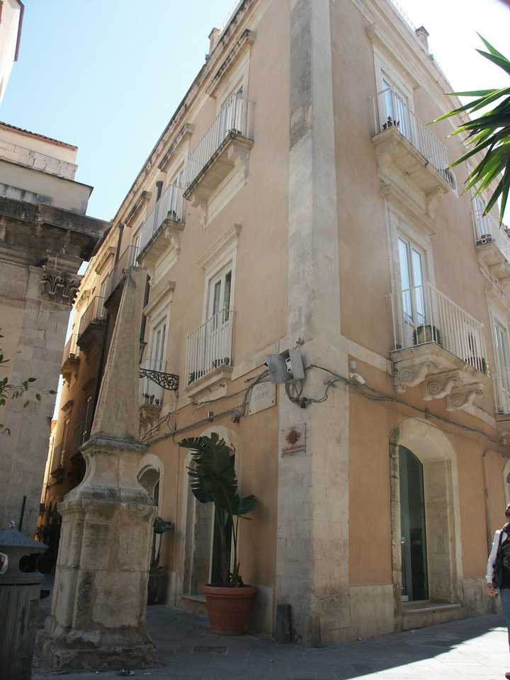 gallery image 9
