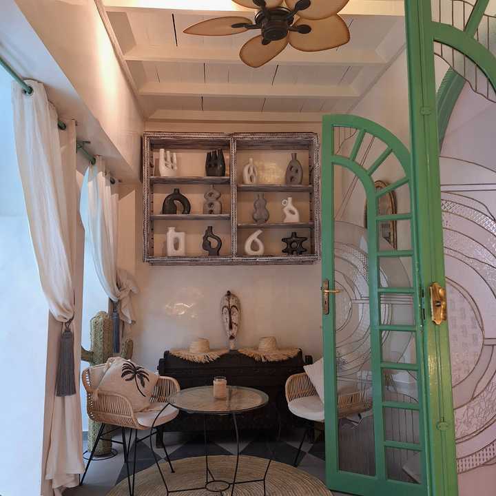 gallery image 17