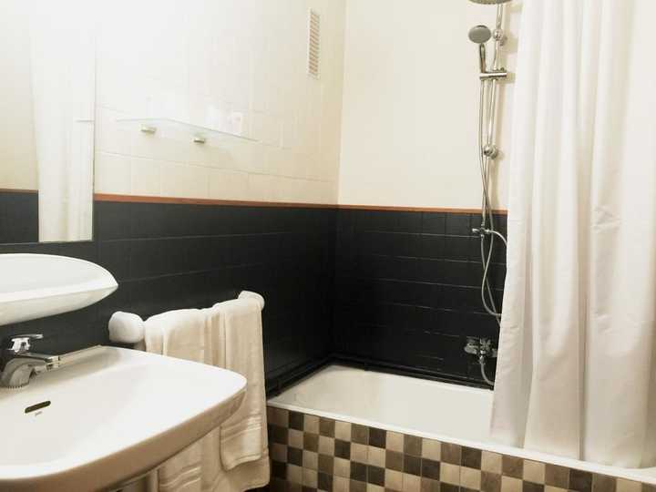 gallery image 14