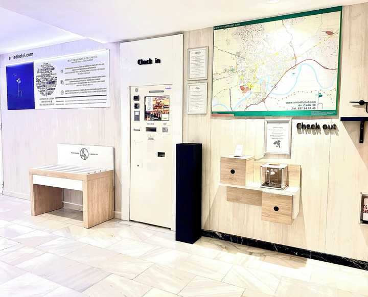 gallery image 0