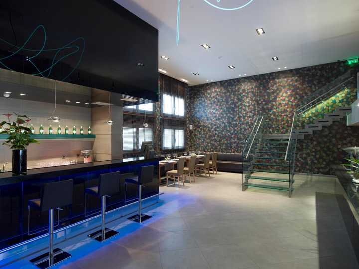 gallery image 0