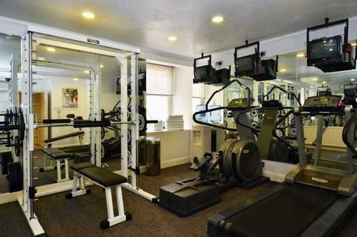 gallery image 0