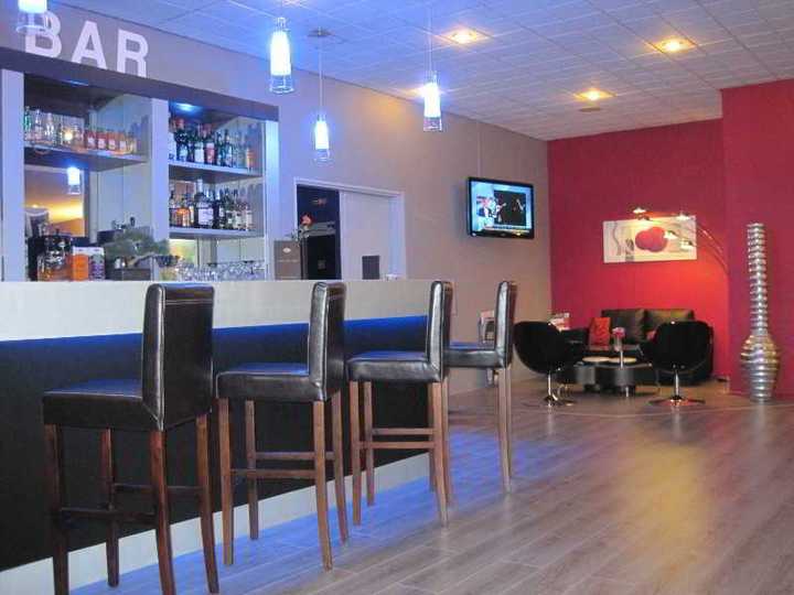 gallery image 0