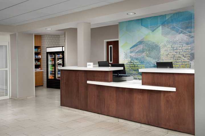 gallery image 0