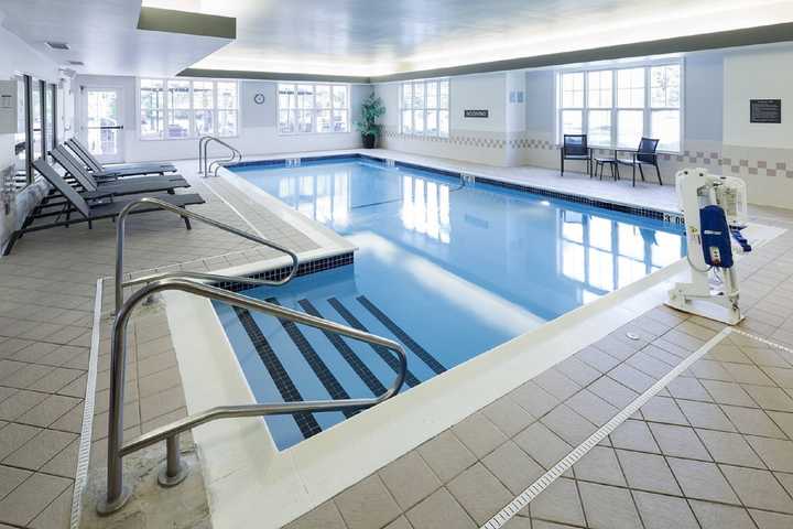 gallery image 0