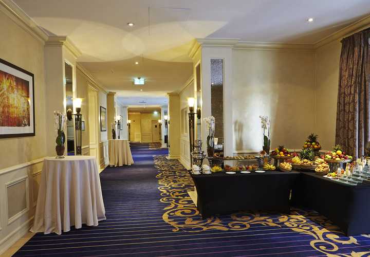 gallery image 0