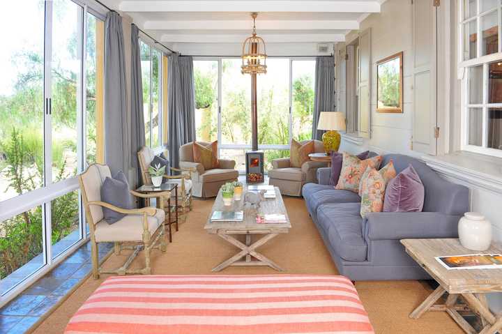 gallery image 0