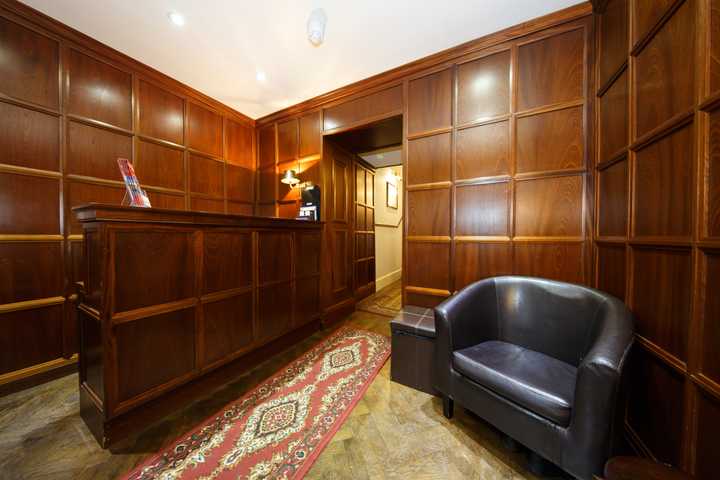 gallery image 0