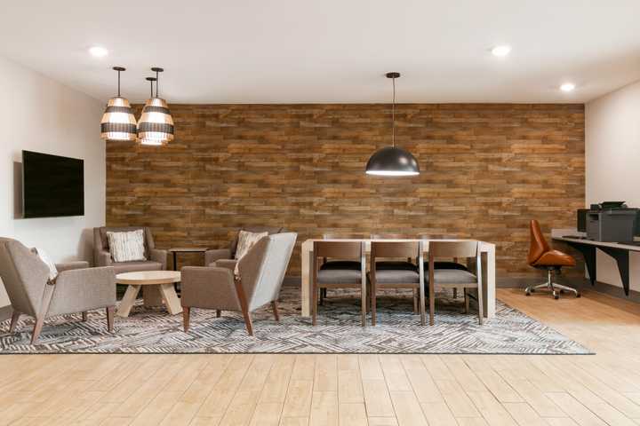 gallery image 8
