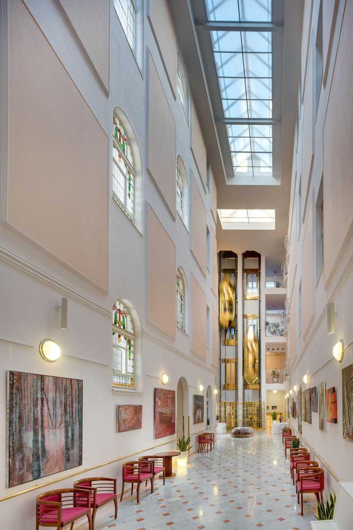 gallery image 10