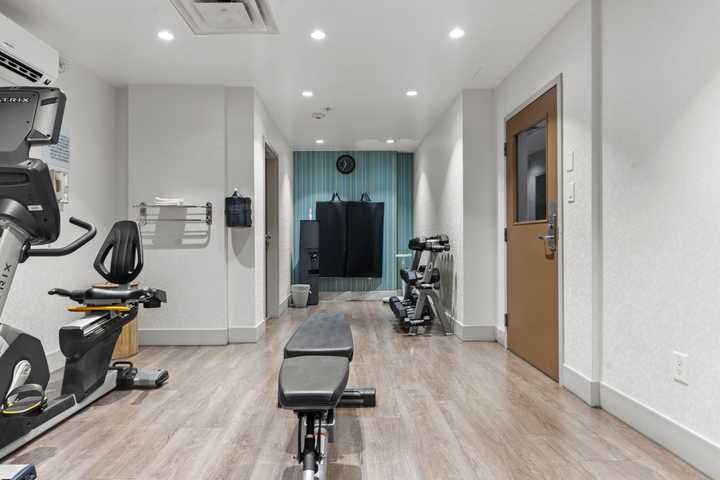 gallery image 6