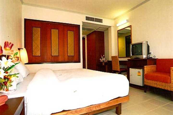 gallery image 18