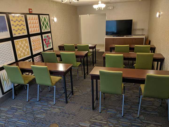 gallery image 0
