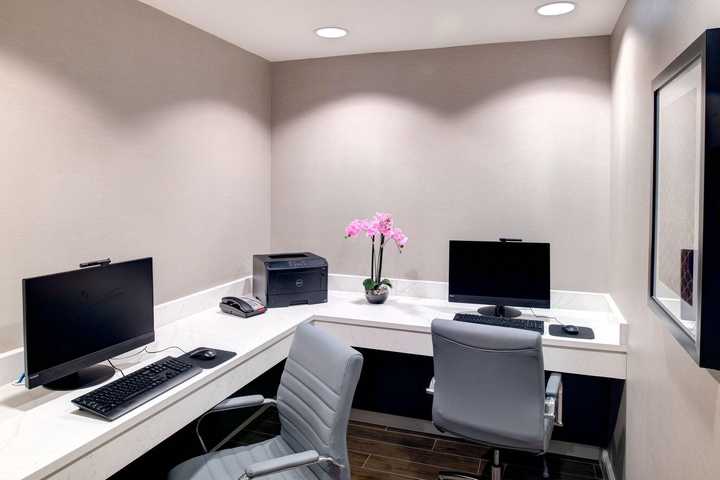 gallery image 7