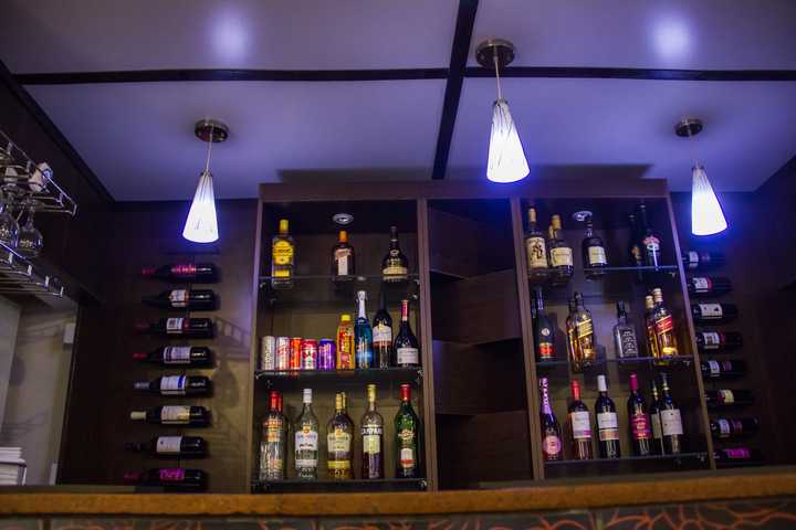 gallery image 0