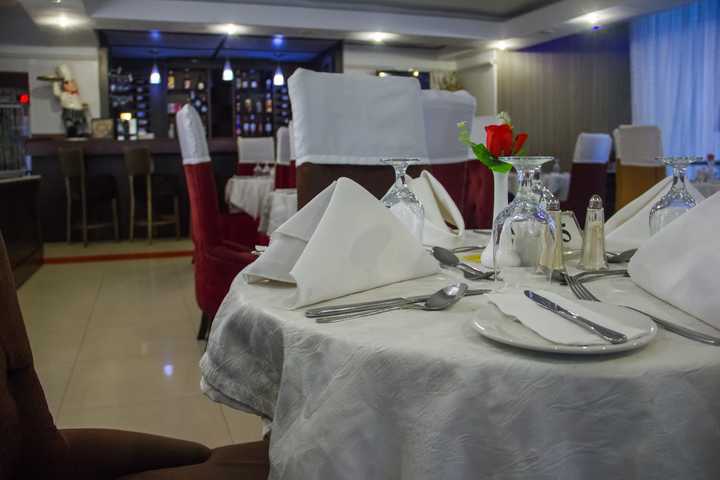 gallery image 0