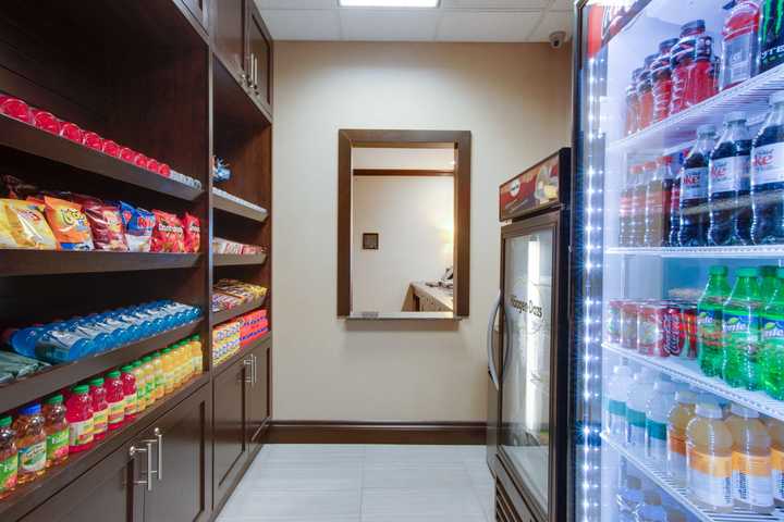 gallery image 18