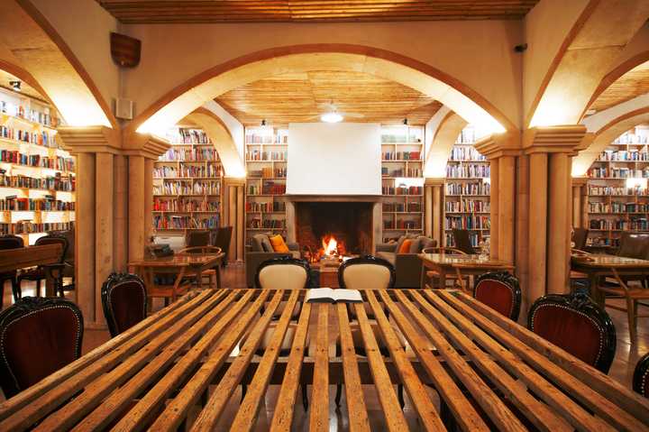 gallery image 0