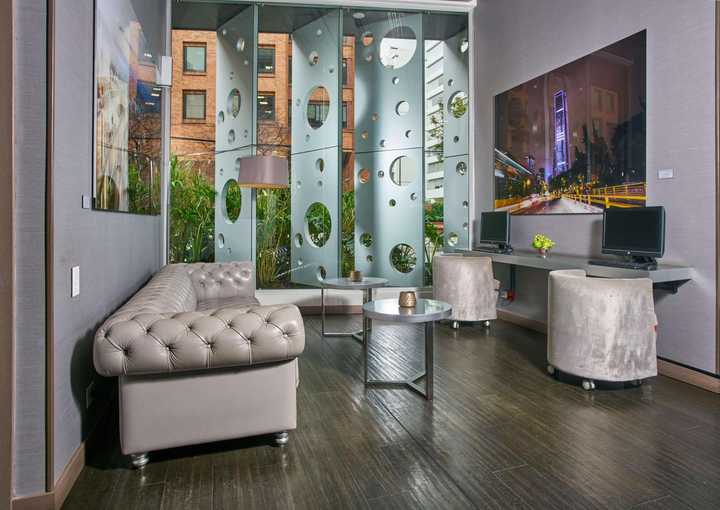 gallery image 4