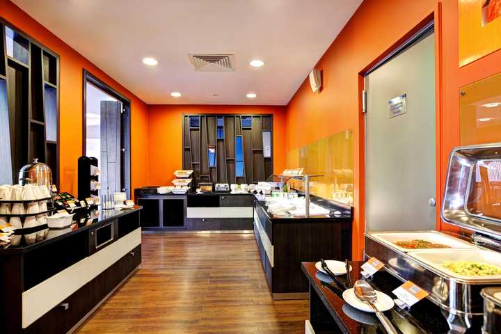 gallery image 0