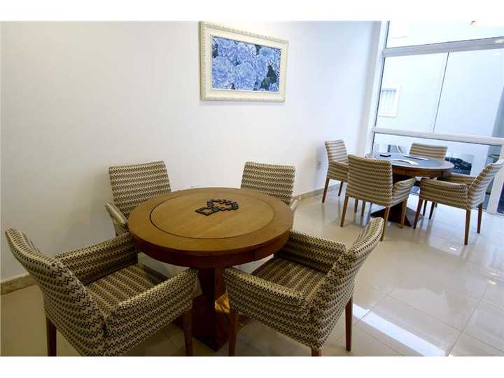 gallery image 16