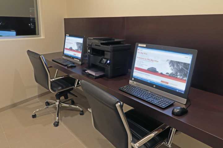 gallery image 9
