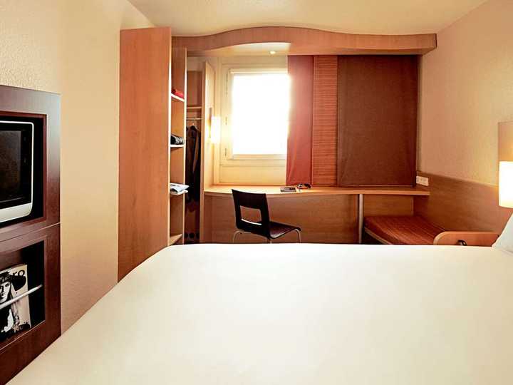 gallery image 50