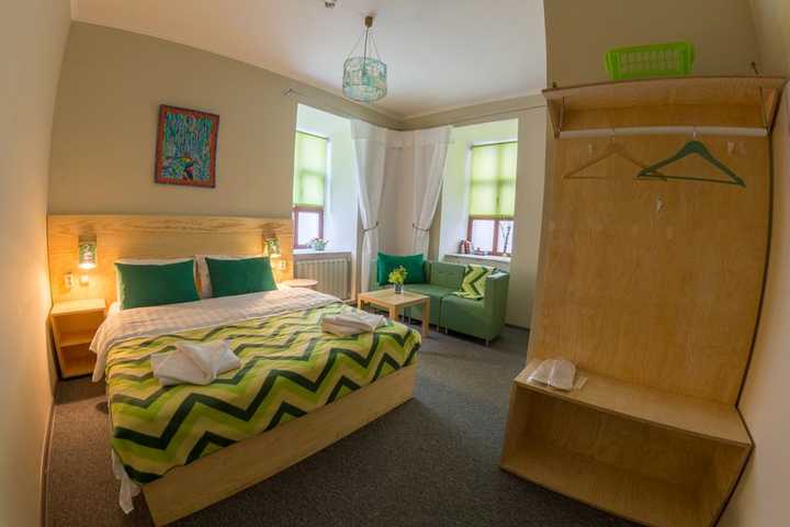 gallery image 0