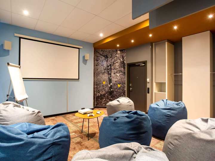 gallery image 6
