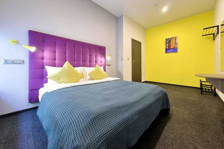 gallery image 4