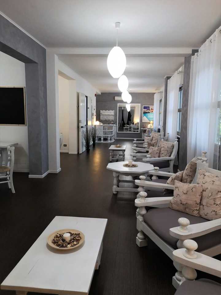 gallery image 14