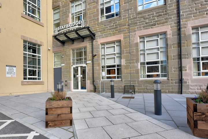 gallery image 16