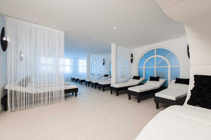 gallery image 0