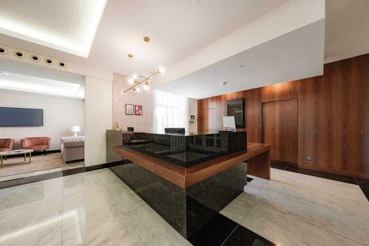gallery image 0